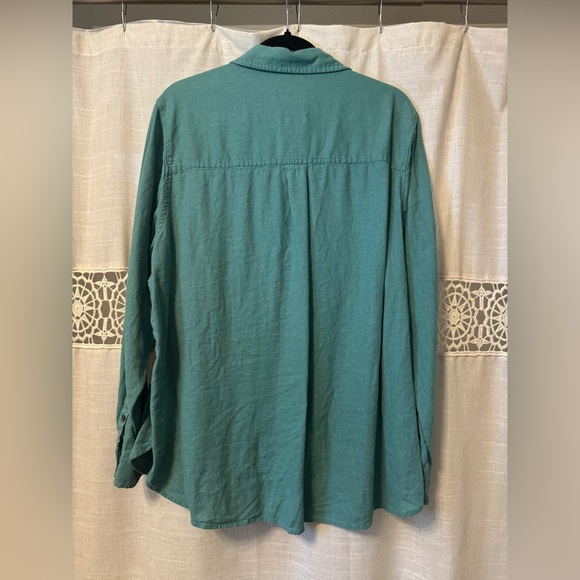 Universal Thread Button-Up Linen Shirt - Picture 3 of 3